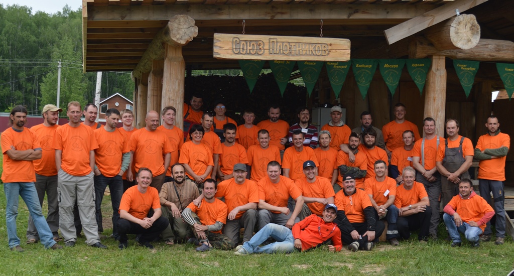  Союз Плотников – сообщество объединяющее плотников и всех, кого интересует тема деревянного зодчества.